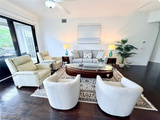 Building Photo - 705 10th St S