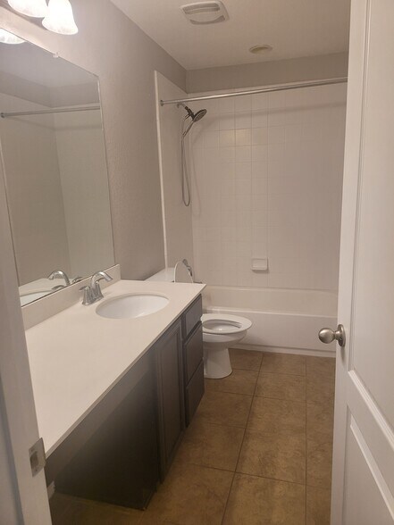 Bathroom - 2502 Villa Rufina
