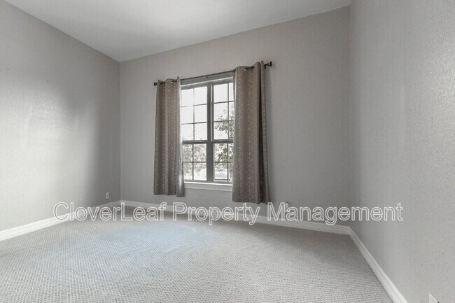 Building Photo - 6210 Fishpond Rd