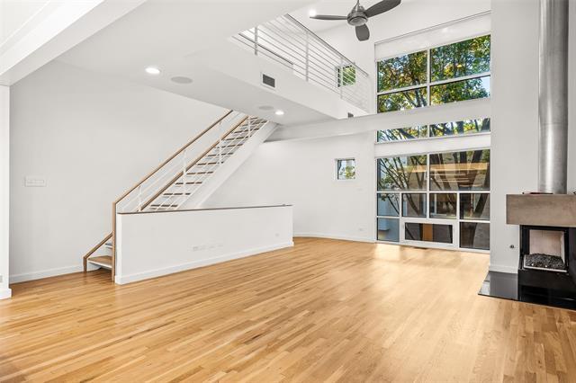 Building Photo - 3344 Miro Pl