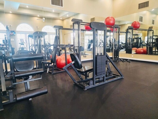 Building Photo - 2463 Watermarke Pl