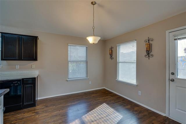Building Photo - 5572 Spring Ridge Dr