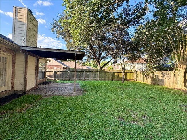 Building Photo - 16315 Cobble Springs Ct
