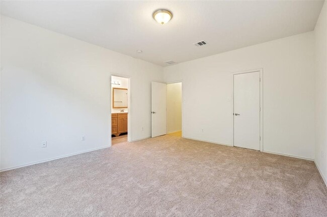 Building Photo - 2117 Sage Canyon Dr