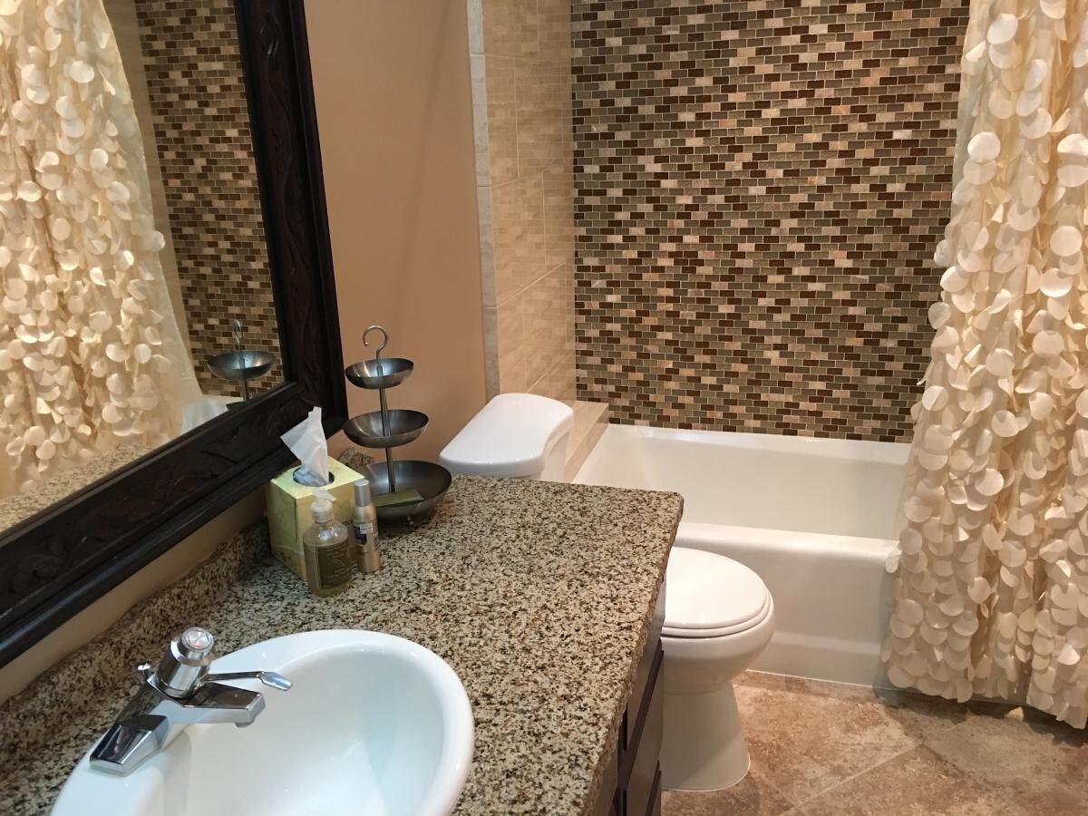 Building Photo - 5151 Balboa Blvd