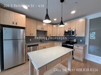 Building Photo - 306 S Paterson St