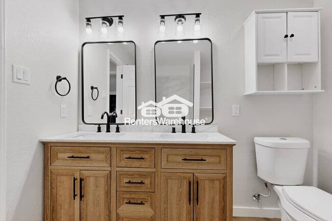 Building Photo - Completely Refreshed Forney Home MOVE IN R...