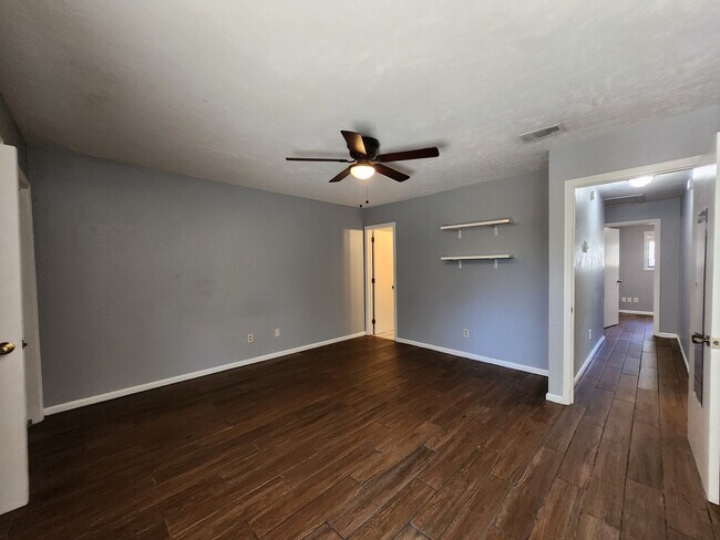 Building Photo - 1784 Dax Ct