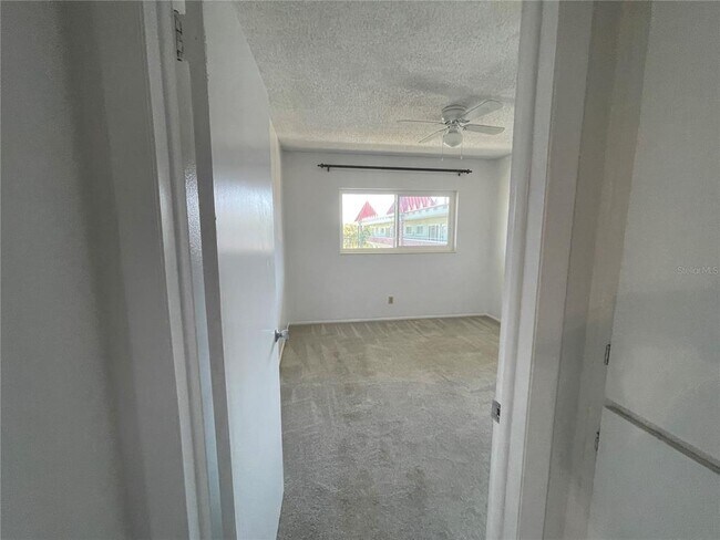 Building Photo - 2359 Finlandia Ln