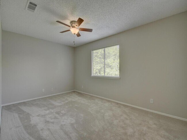 Building Photo - 9203 Kempler Dr