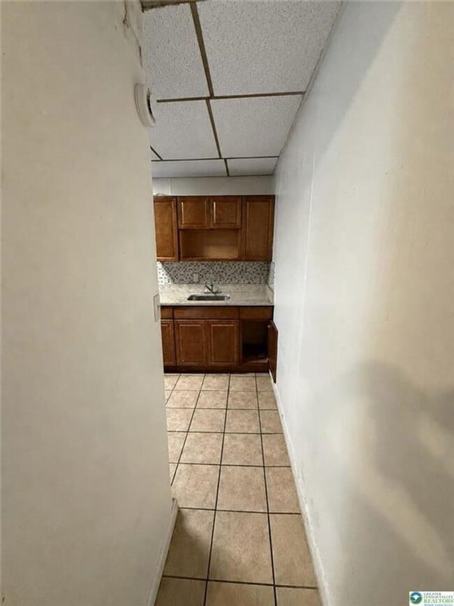 Building Photo - 518 Tilghman St