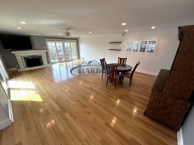 Building Photo - Beautiful 4-Bedroom Home with Canyon Views...