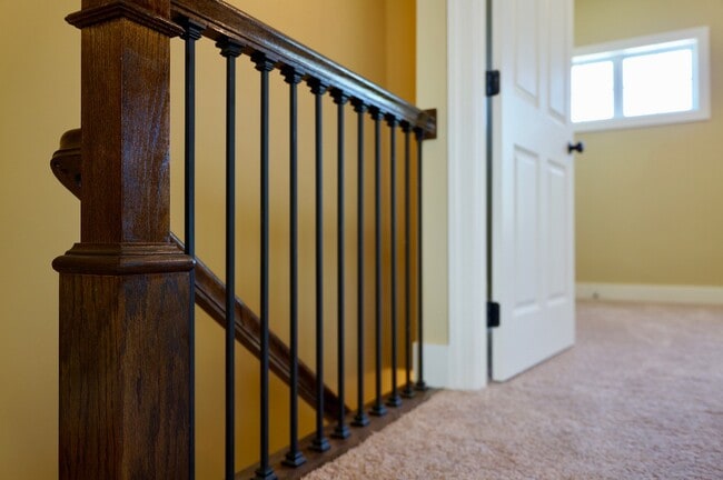 Building Photo - 131 N Franklin Ave