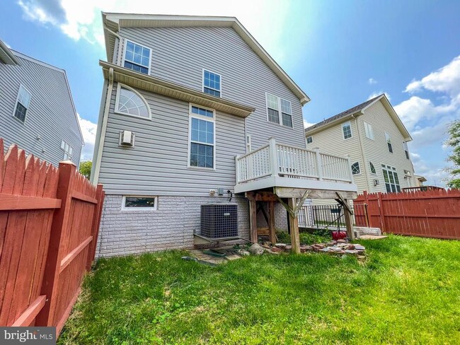 Building Photo - 3909 Beeker Mill Pl