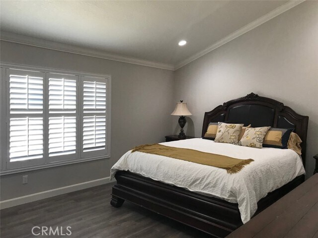 Building Photo - 17815 Holmes Ave