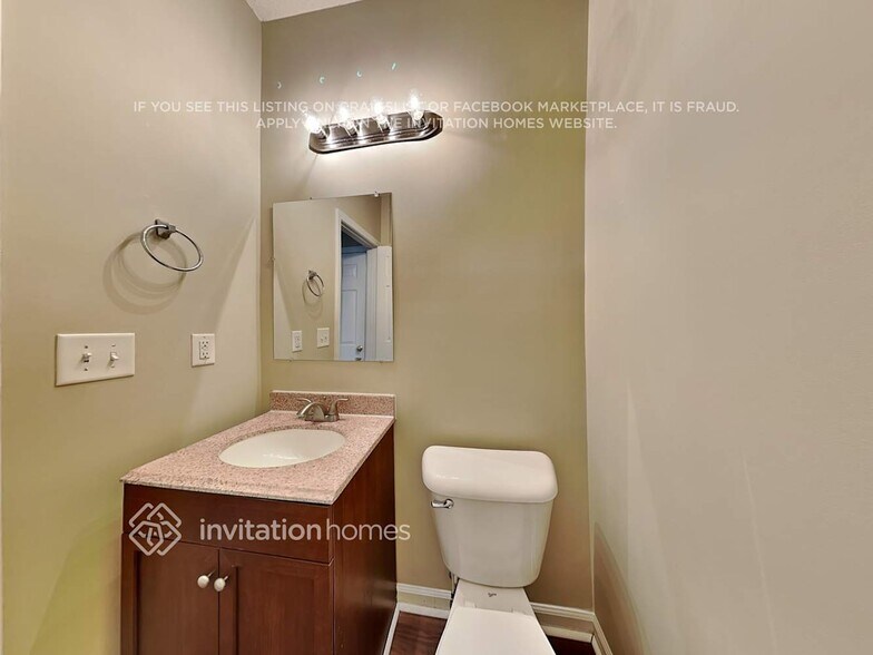 Building Photo - 314 Rondelay Dr