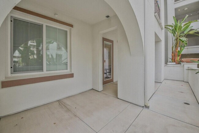 Building Photo - 10665 Calle Mar De Mariposa
