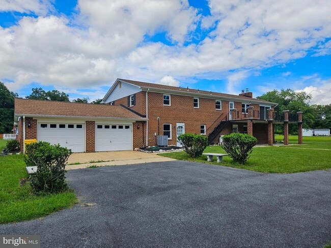 Building Photo - 5084 Sands Rd