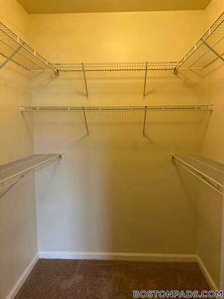 Building Photo - 311 Lowell St