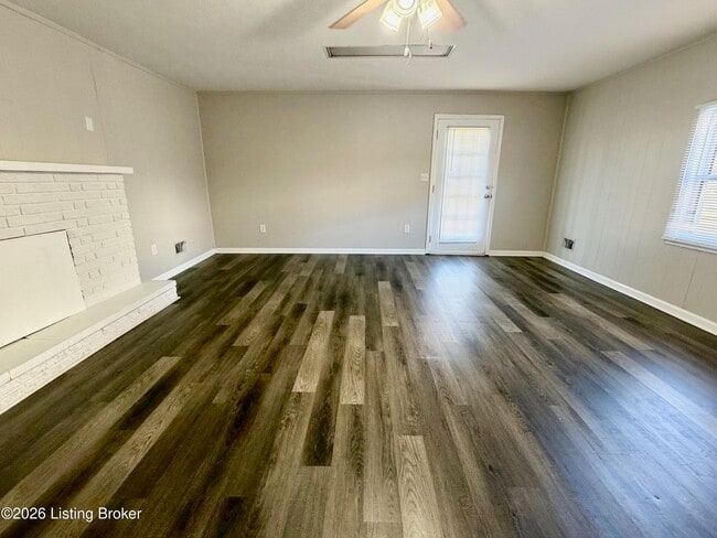 Building Photo - 3102 Grant Ave