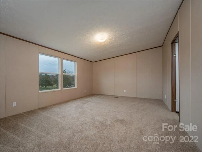 Building Photo - 36 Pop Corn Dr