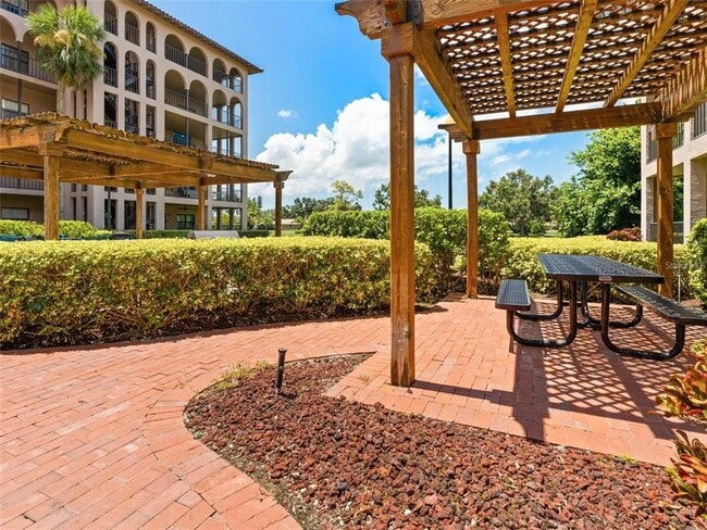 Building Photo - 6150 Gulfport Blvd S