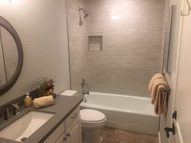 Bathroom - 5745 N Scottsdale Rd