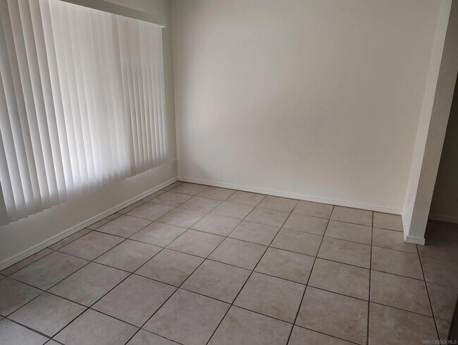 Building Photo - 12112 Wilsey Way
