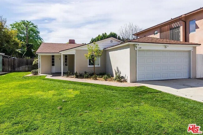Primary Photo - 539 S Parish Pl