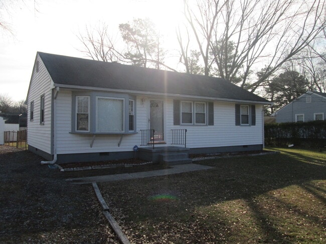 Building Photo - 509 Sherilyn Dr