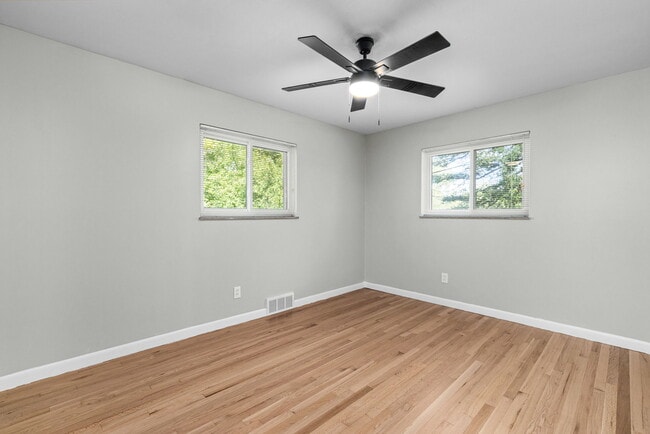 Building Photo - 303 Danworth Ct