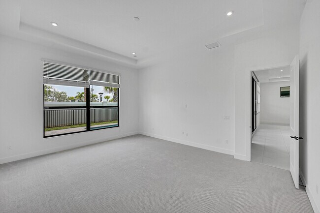 Building Photo - 9520 St Germain Dr