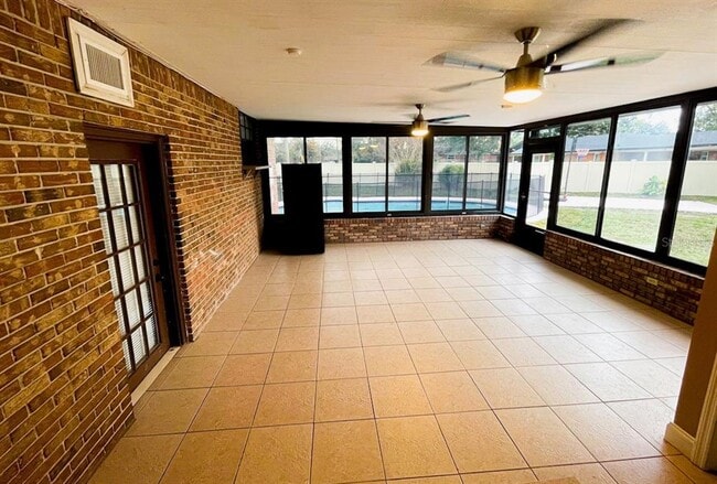 Building Photo - 8514 Concord Ct