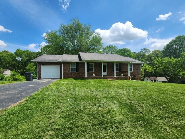 Primary Photo - 1606 Brookdale Ave
