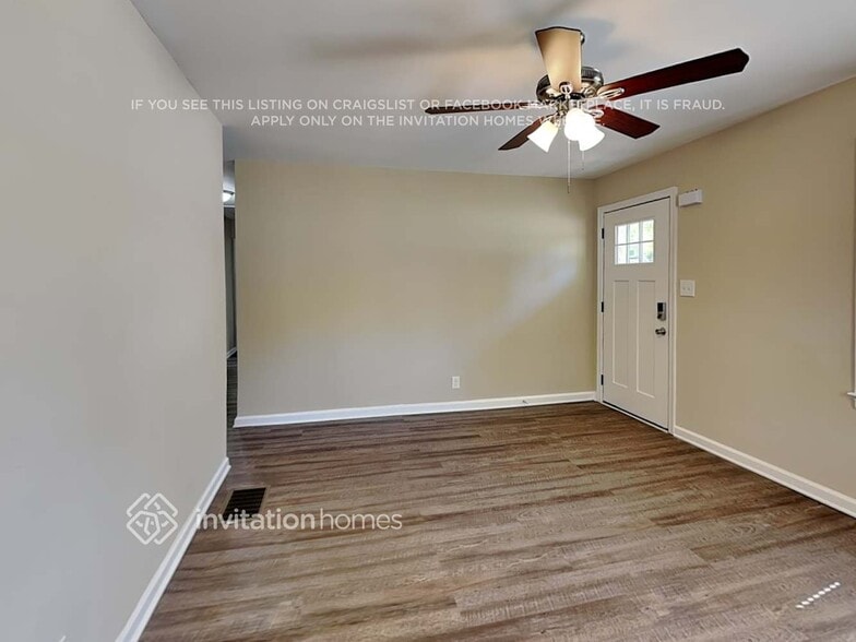 Building Photo - 277 Rocking Hill Dr SW