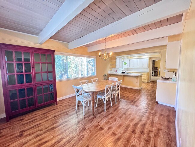 Building Photo - Welcome to this charming 3 bedroom, 2 bathroom house located in  Nevada City