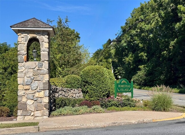 Building Photo - 206 Homestead Village Dr