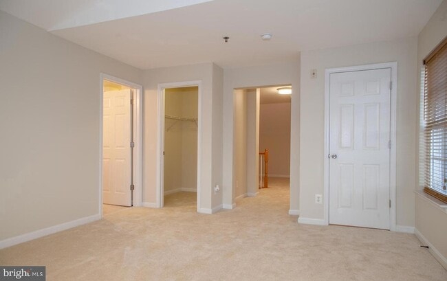 Building Photo - 8986 Harrover Pl