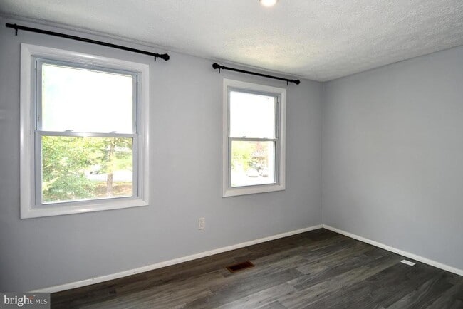 Building Photo - 8317 Windfall Rd