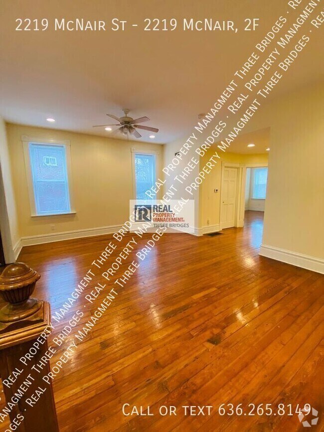Building Photo - 2219 McNair Ave