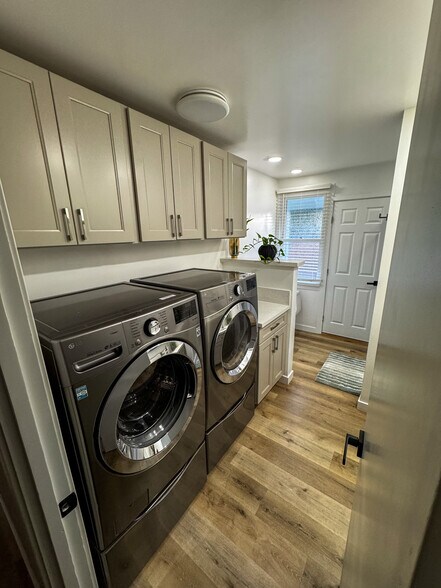 Building Photo - 95-457 Kaelo Pl