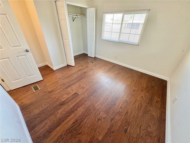 Building Photo - 5239 Ocala Ln