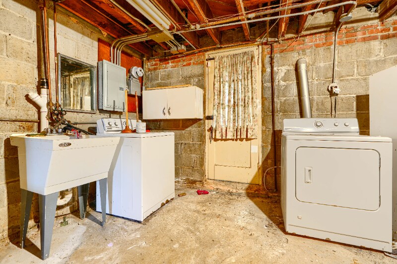 Building Photo - 4318 Seidel Ave