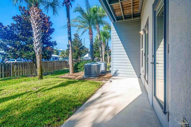 Building Photo - 340 Bluefish Dr
