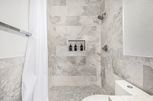 Building Photo - 5211 N 193rd Ave