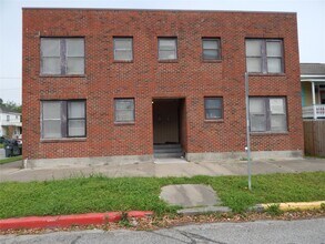 Building Photo - 3628 Avenue O