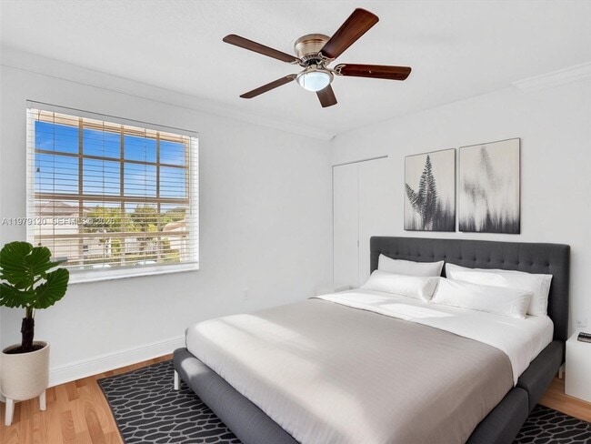 Building Photo - 15363 NW 14th Rd