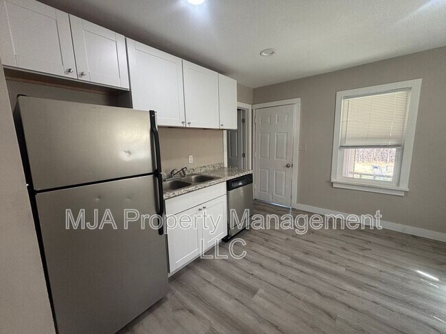 Building Photo - 2961 S 9150 W