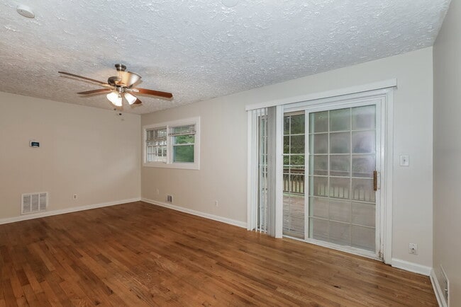 Building Photo - 2580 Foxlair Trail