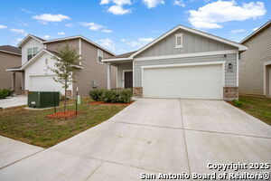 Building Photo - 7710 Fern Holw